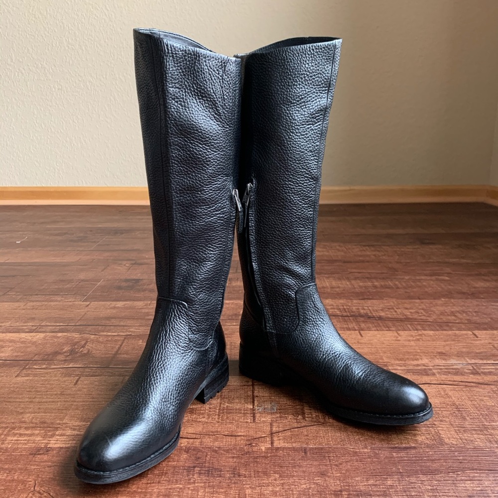 🇺🇸Sam Edelman textured black leather 8M riding boots